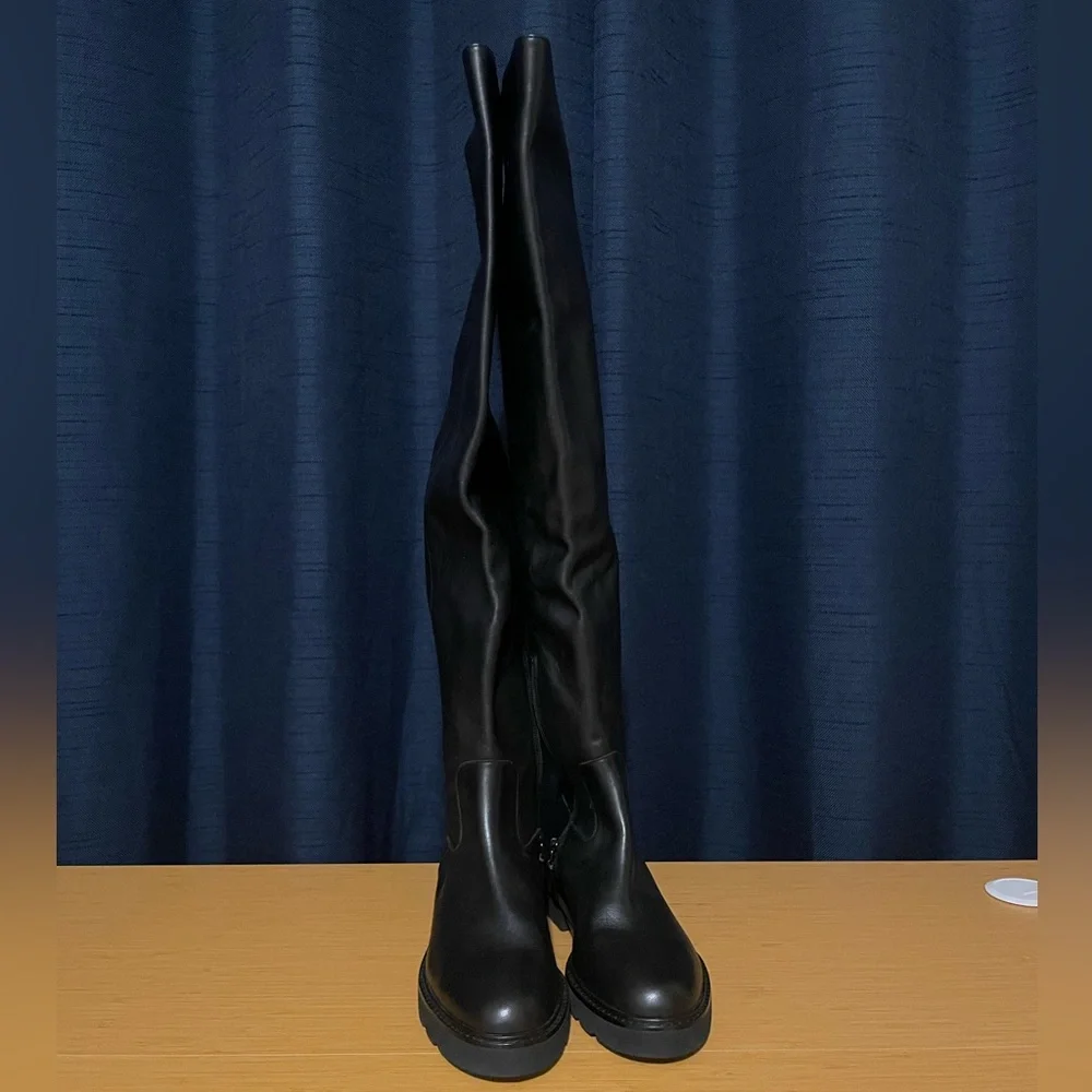 Stuart Weitzman Chicago Leather Over-the-knee Boots Black